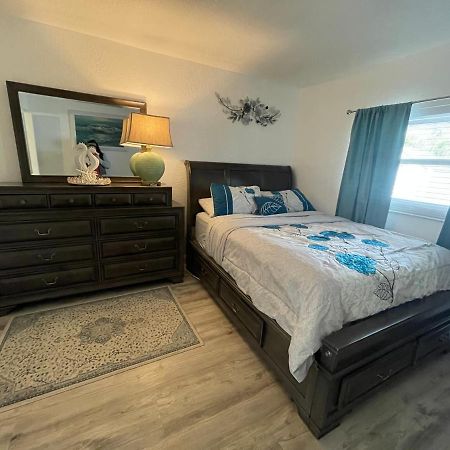 Bright And Beachy 2Bed 1Bath Home - Unit 210 可可比奇 外观 照片