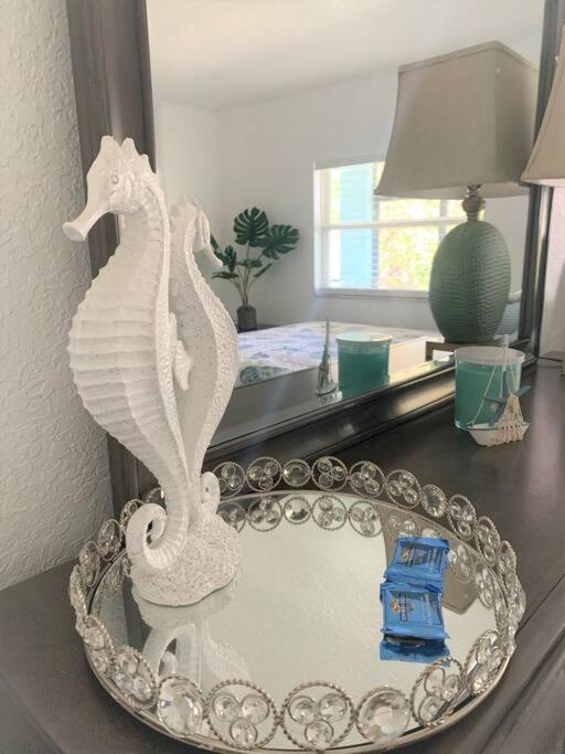 Bright And Beachy 2Bed 1Bath Home - Unit 210 可可比奇 外观 照片