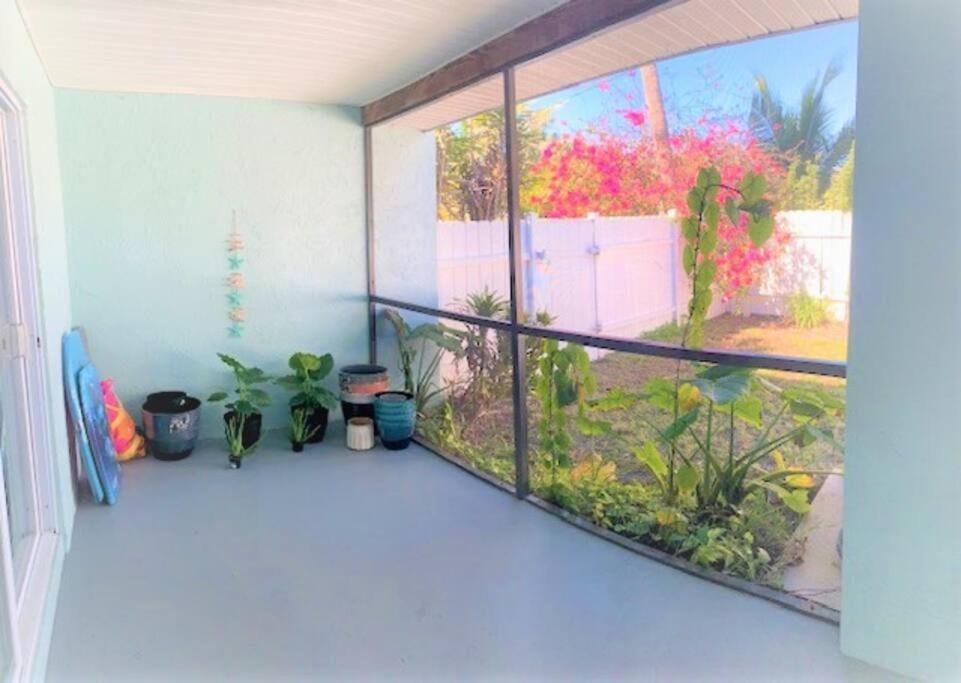 Bright And Beachy 2Bed 1Bath Home - Unit 210 可可比奇 外观 照片