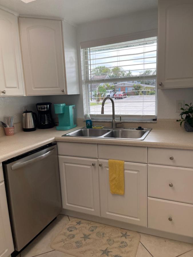 Bright And Beachy 2Bed 1Bath Home - Unit 210 可可比奇 外观 照片